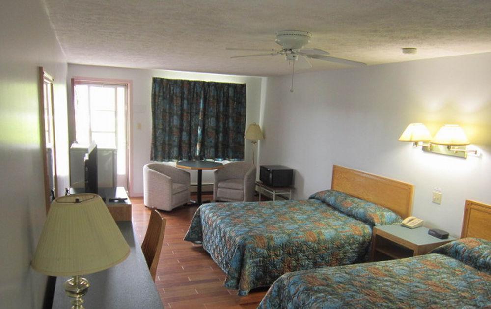 Motel Leo Grand Falls Exterior foto